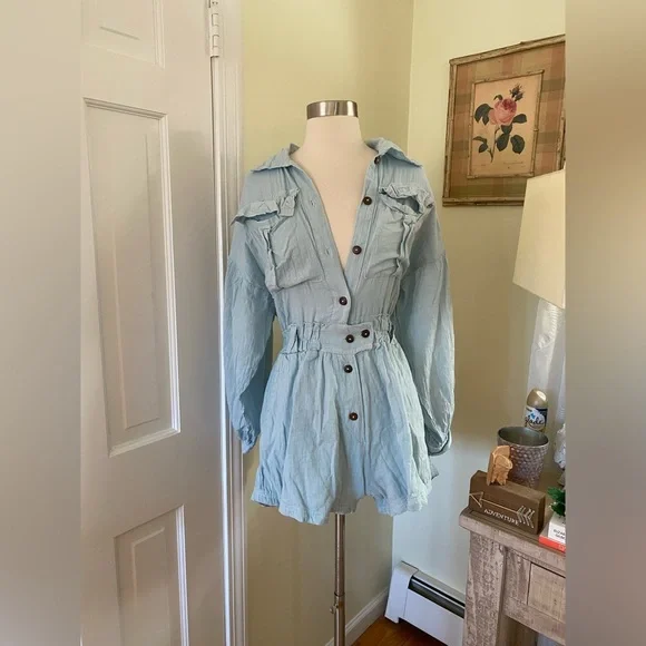 Free People Jen's Pirate Booty
Satisfaction Romper Size L - Picture 6 of 11